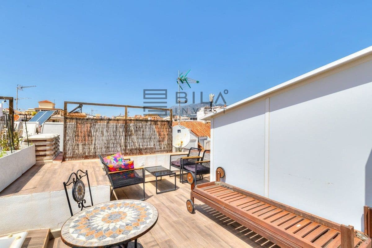 1 slaapkamer Penthouse te koop in Fuengirola - € 275.000 (Ref: 9823957)