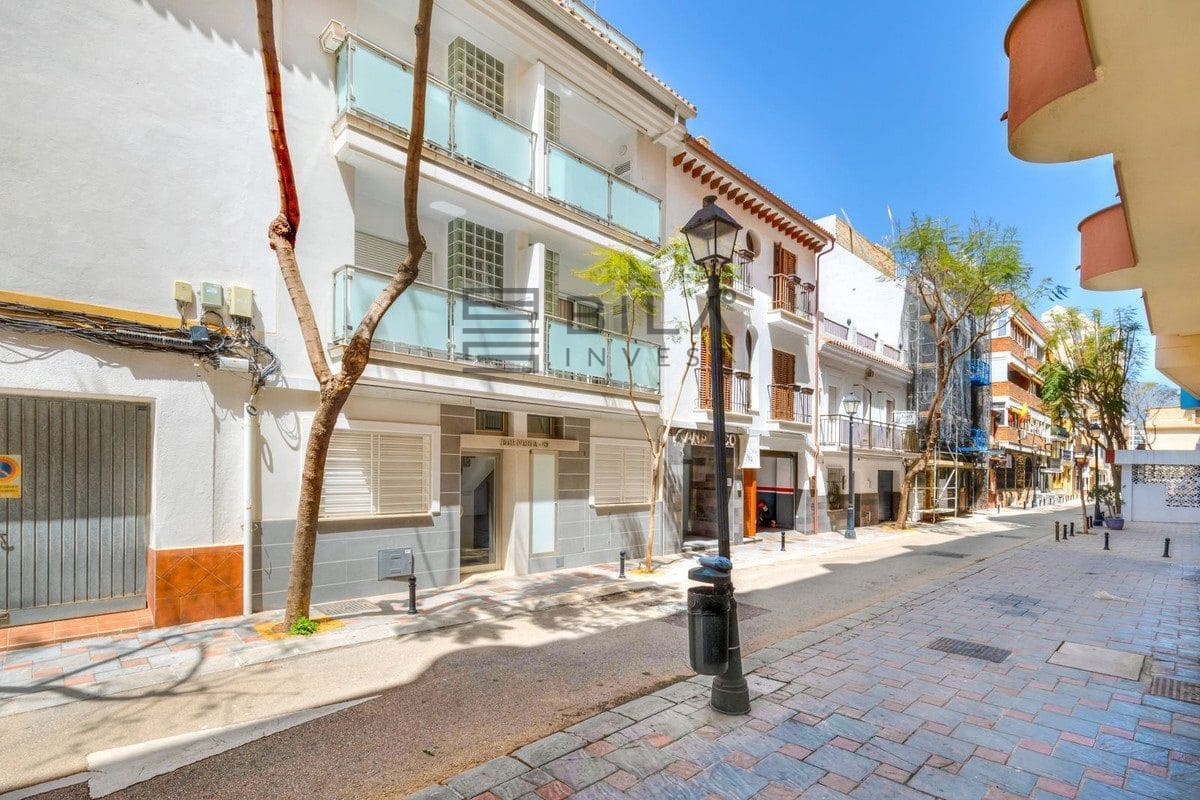 1 slaapkamer Penthouse te koop in Fuengirola - € 275.000 (Ref: 9823957)