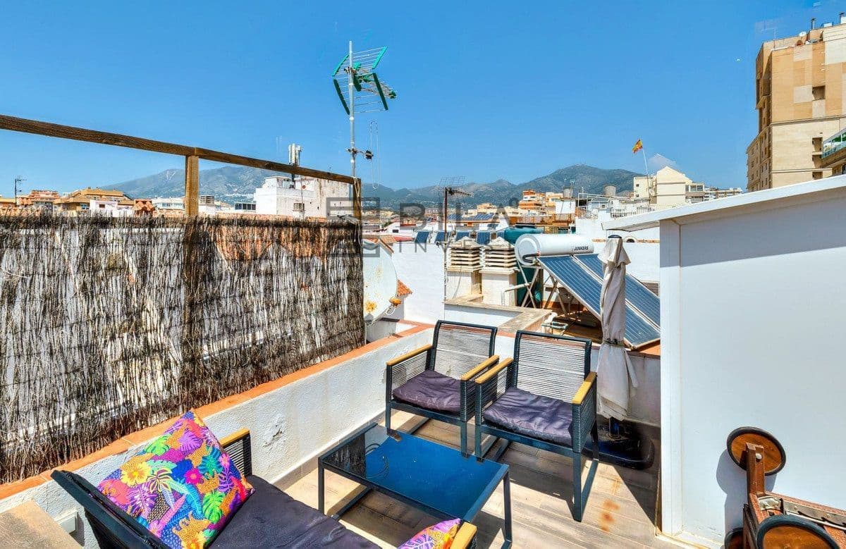 1 slaapkamer Penthouse te koop in Fuengirola - € 275.000 (Ref: 9823957)