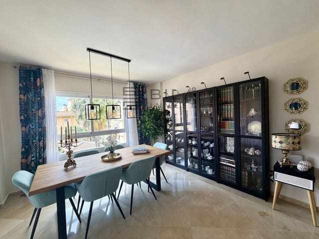 3 bedroom Flat for sale in Calahonda, Mijas with pool garage - € 429,000 (Ref: 9823960)