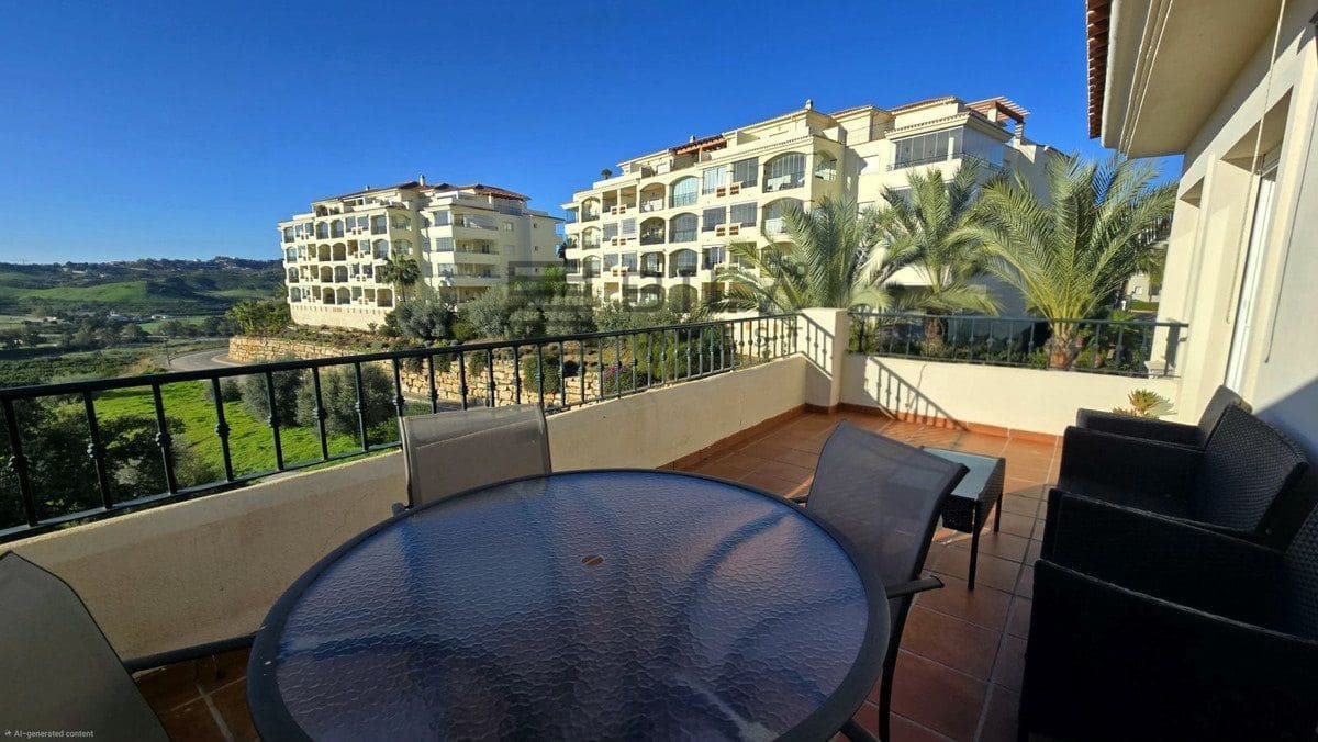 2 slaapkamer Flat te koop in La Cala Hills met zwembad garage - € 329.000 (Ref: 9823961)