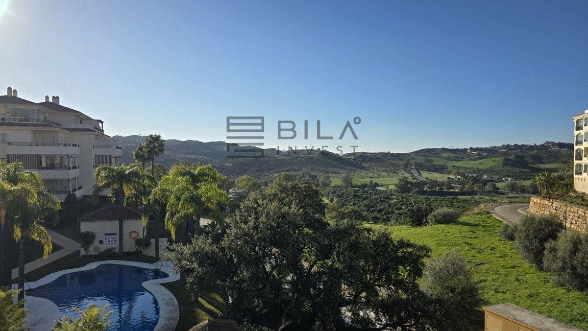 2 slaapkamer Flat te koop in La Cala Hills met zwembad garage - € 329.000 (Ref: 9823961)