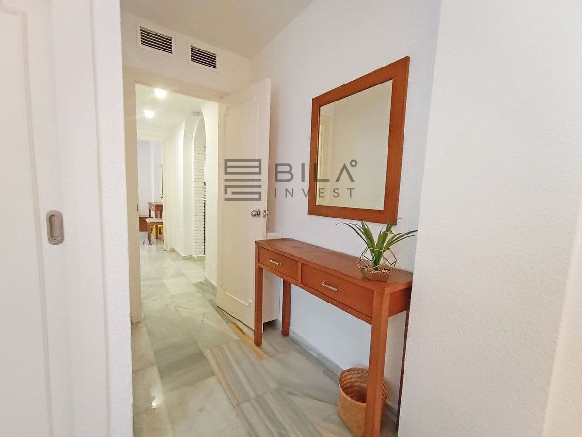 2 slaapkamer Flat te koop in Calahonda met zwembad - € 280.000 (Ref: 9823962)