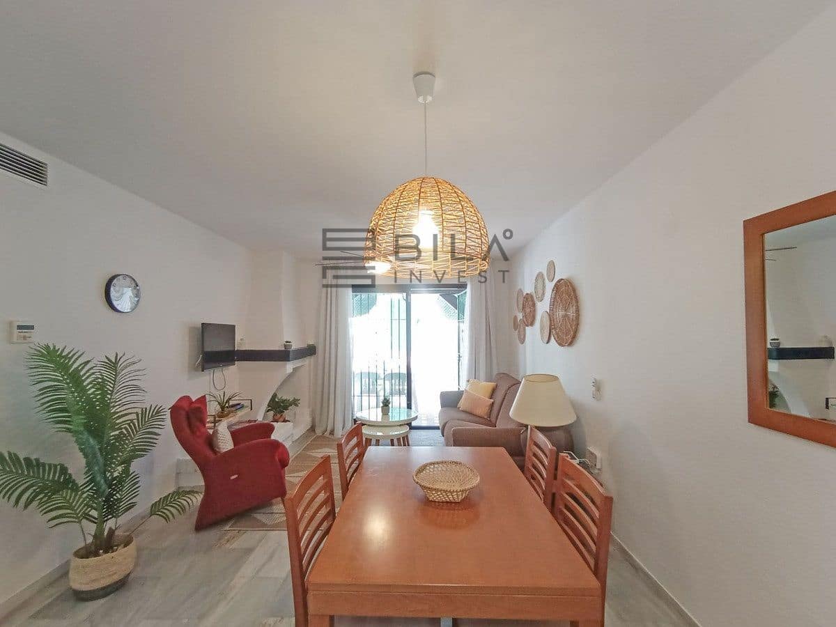 2 slaapkamer Flat te koop in Calahonda met zwembad - € 280.000 (Ref: 9823962)
