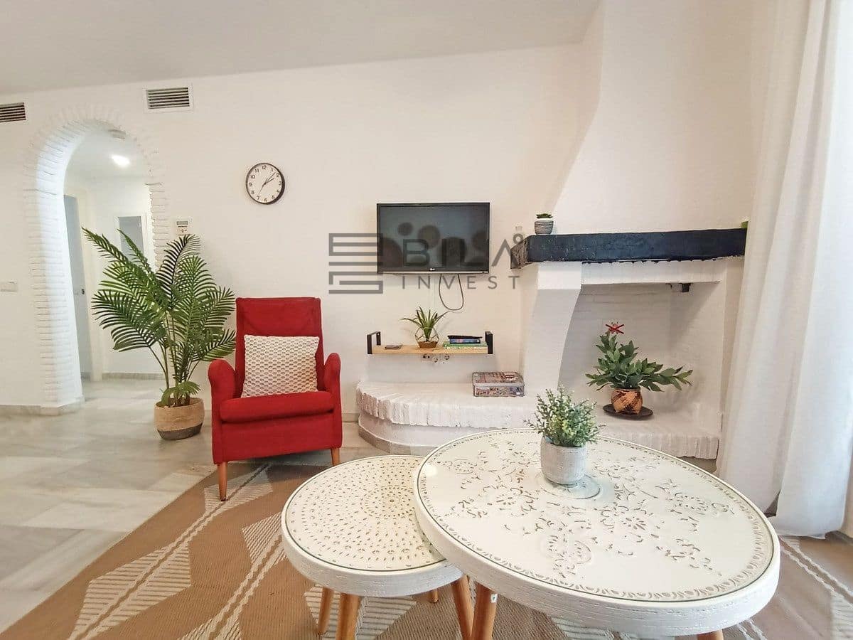 2 slaapkamer Flat te koop in Calahonda met zwembad - € 280.000 (Ref: 9823962)