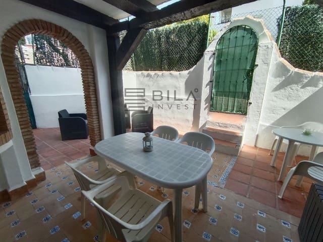 2 slaapkamer Flat te koop in Calahonda, Mijas met zwembad - € 280.000 (Ref: 9823962)
