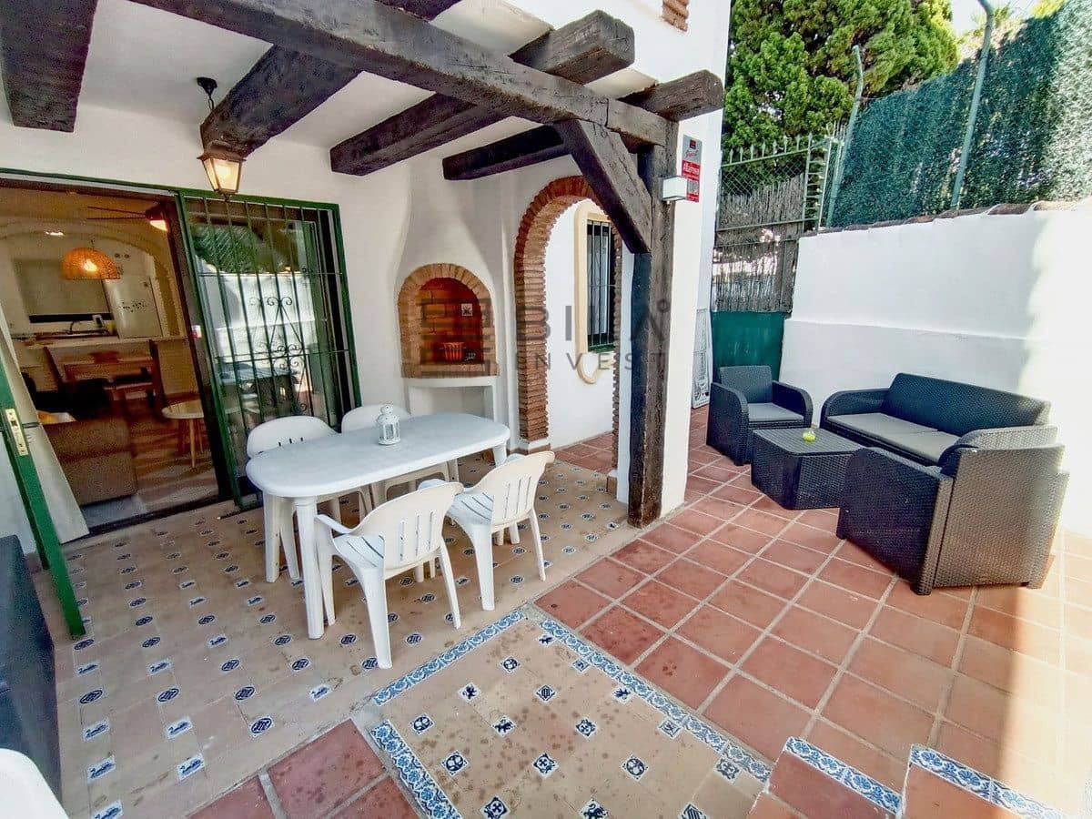 2 slaapkamer Flat te koop in Calahonda met zwembad - € 280.000 (Ref: 9823962)