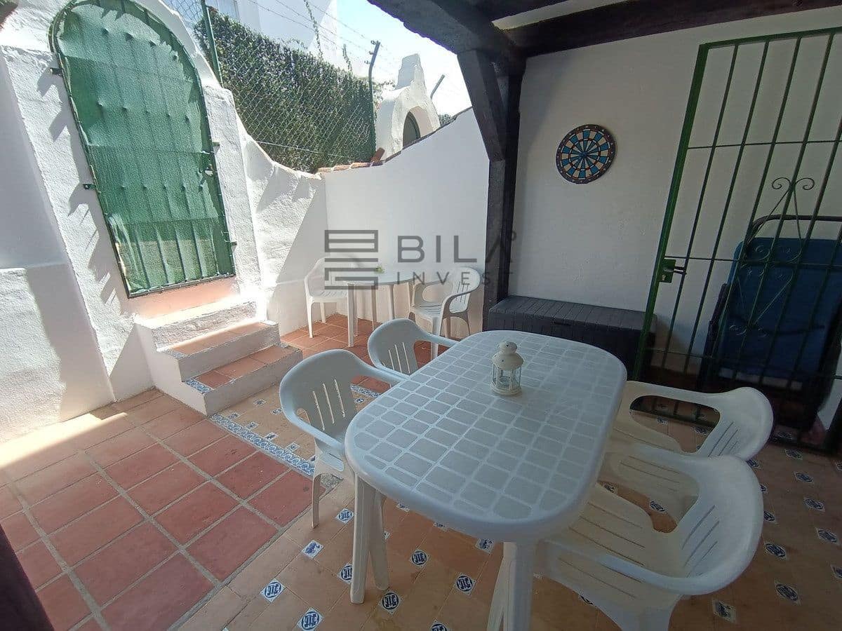 2 slaapkamer Flat te koop in Calahonda met zwembad - € 280.000 (Ref: 9823962)