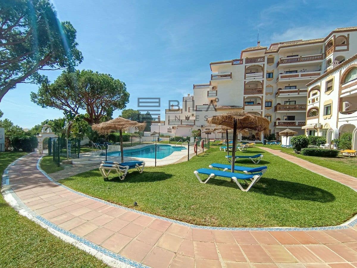 2 slaapkamer Flat te koop in Calahonda met zwembad - € 280.000 (Ref: 9823962)