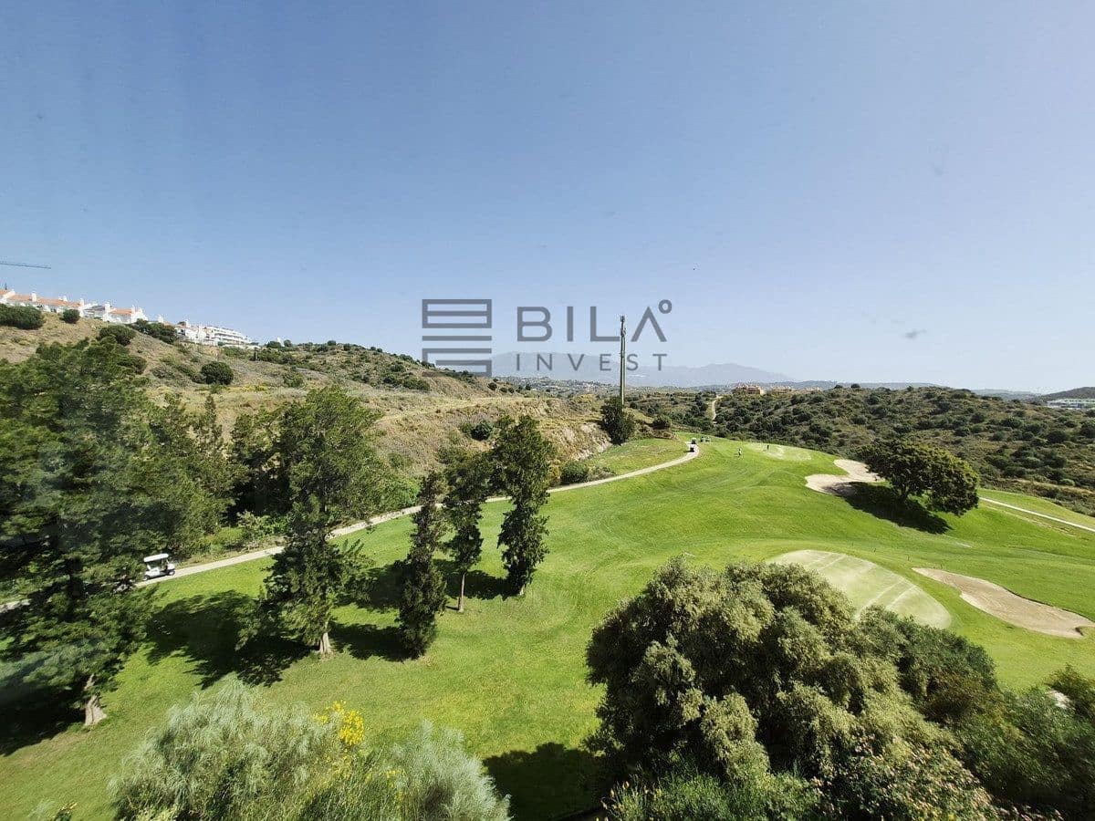 2 slaapkamer Flat te koop in Riviera del Sol met zwembad garage - € 280.000 (Ref: 9824239)