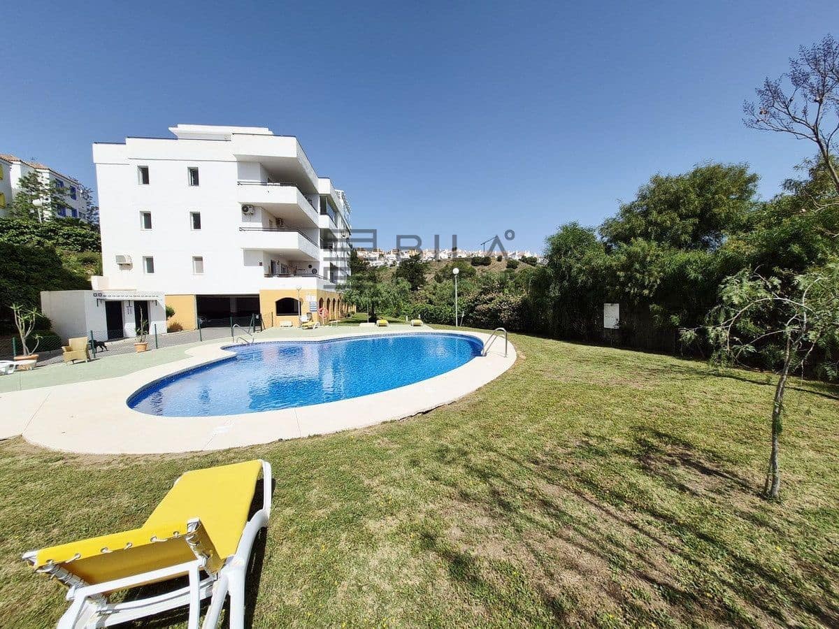 2 slaapkamer Flat te koop in Riviera del Sol met zwembad garage - € 280.000 (Ref: 9824239)