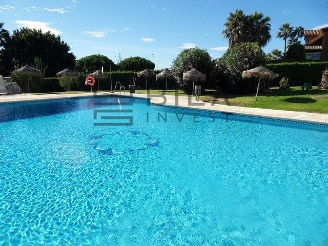 2 soveværelse Lejlighed til salg i La Cala de Mijas med swimmingpool - € 275.000 (Ref: 9824241)