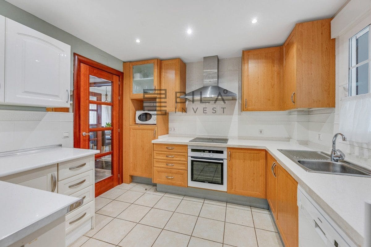 3 slaapkamer Huis te koop in Calahonda met zwembad - € 699.950 (Ref: 9824243)