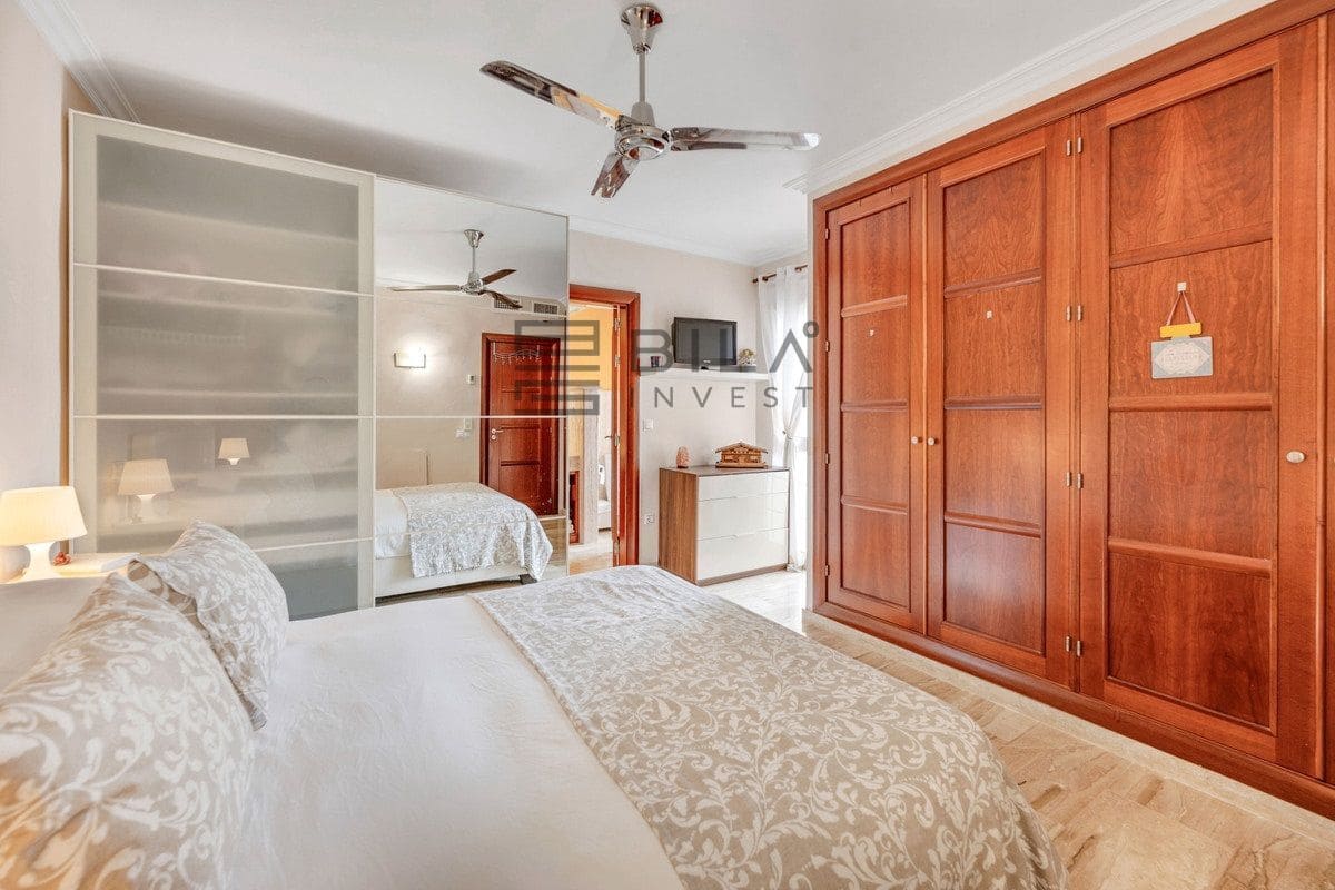 3 slaapkamer Huis te koop in Calahonda met zwembad - € 699.950 (Ref: 9824243)