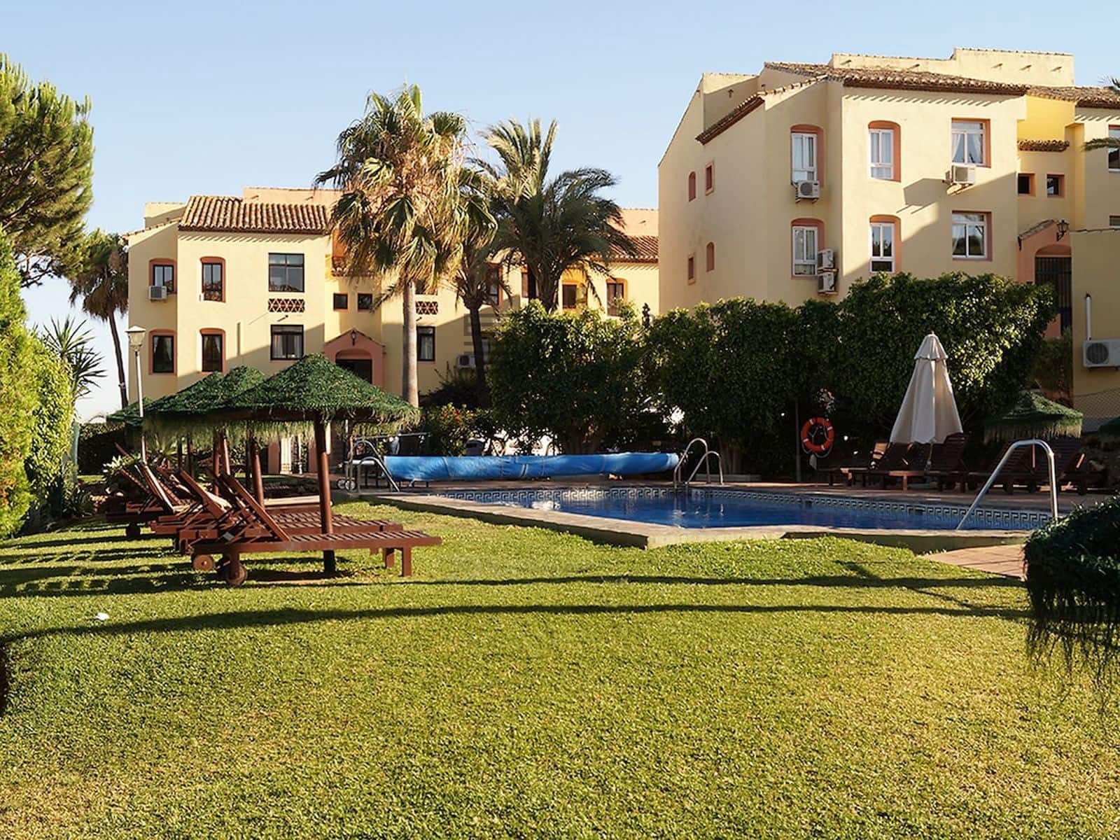 2 Zimmer Penthouse zu verkaufen in Calahonda mit Pool - 430.000 € (Ref: 9826121)