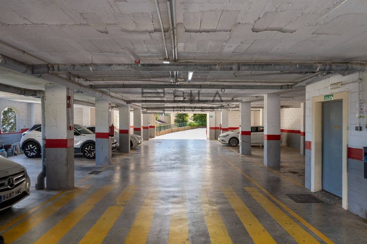 2 slaapkamer Flat te koop in Calahonda met zwembad garage - € 275.000 (Ref: 9826122)
