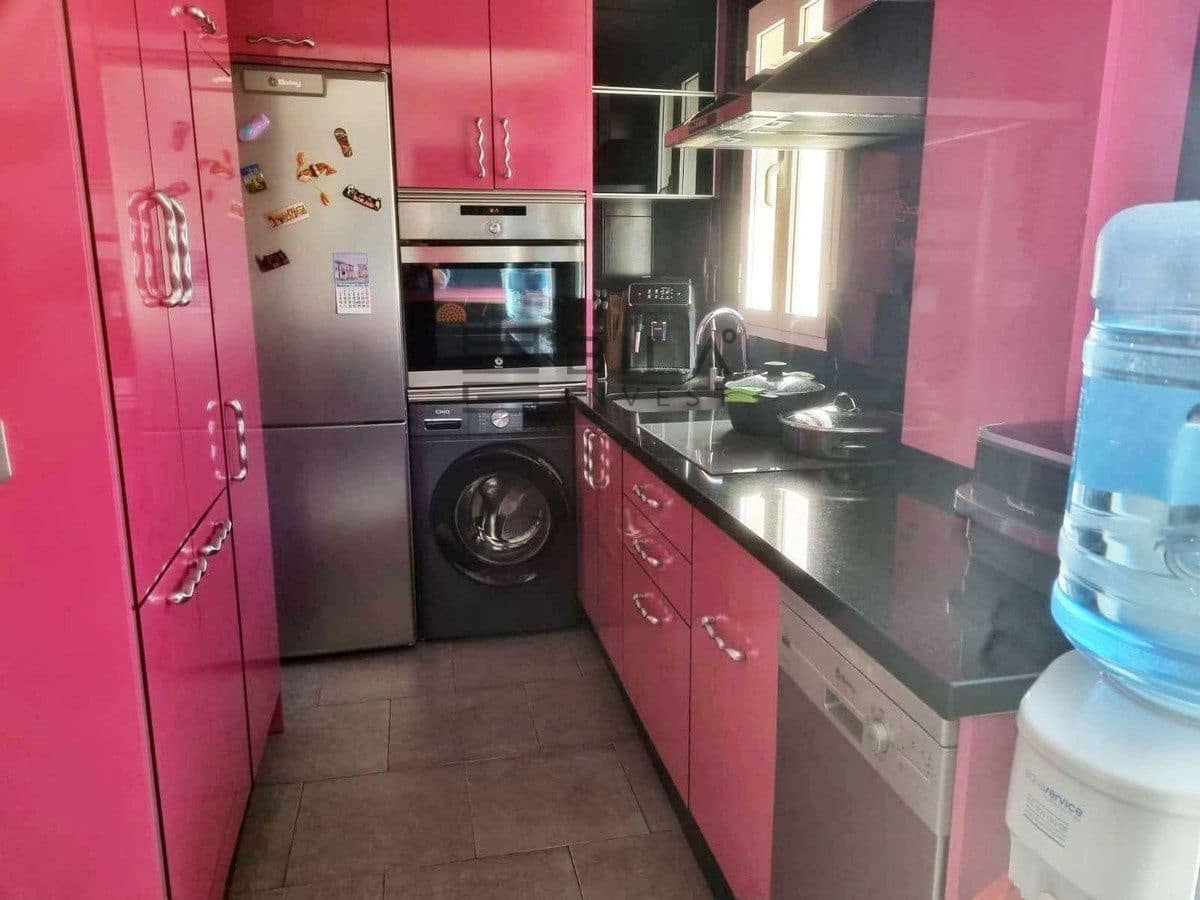 2 soverom Penthouse til salgs i Torrequebrada med svømmebasseng - € 375 000 (Ref: 9826125)