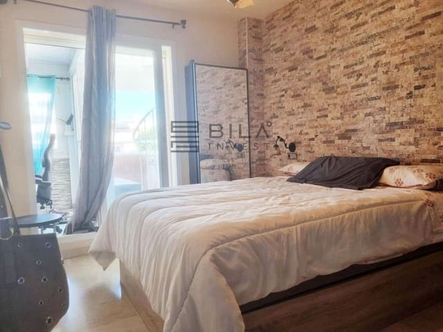 2 soverom Penthouse til salgs i Zona Centro Comercial Torrequebrada, Benalmádena med svømmebasseng - € 375 000 (Ref: 9826125)