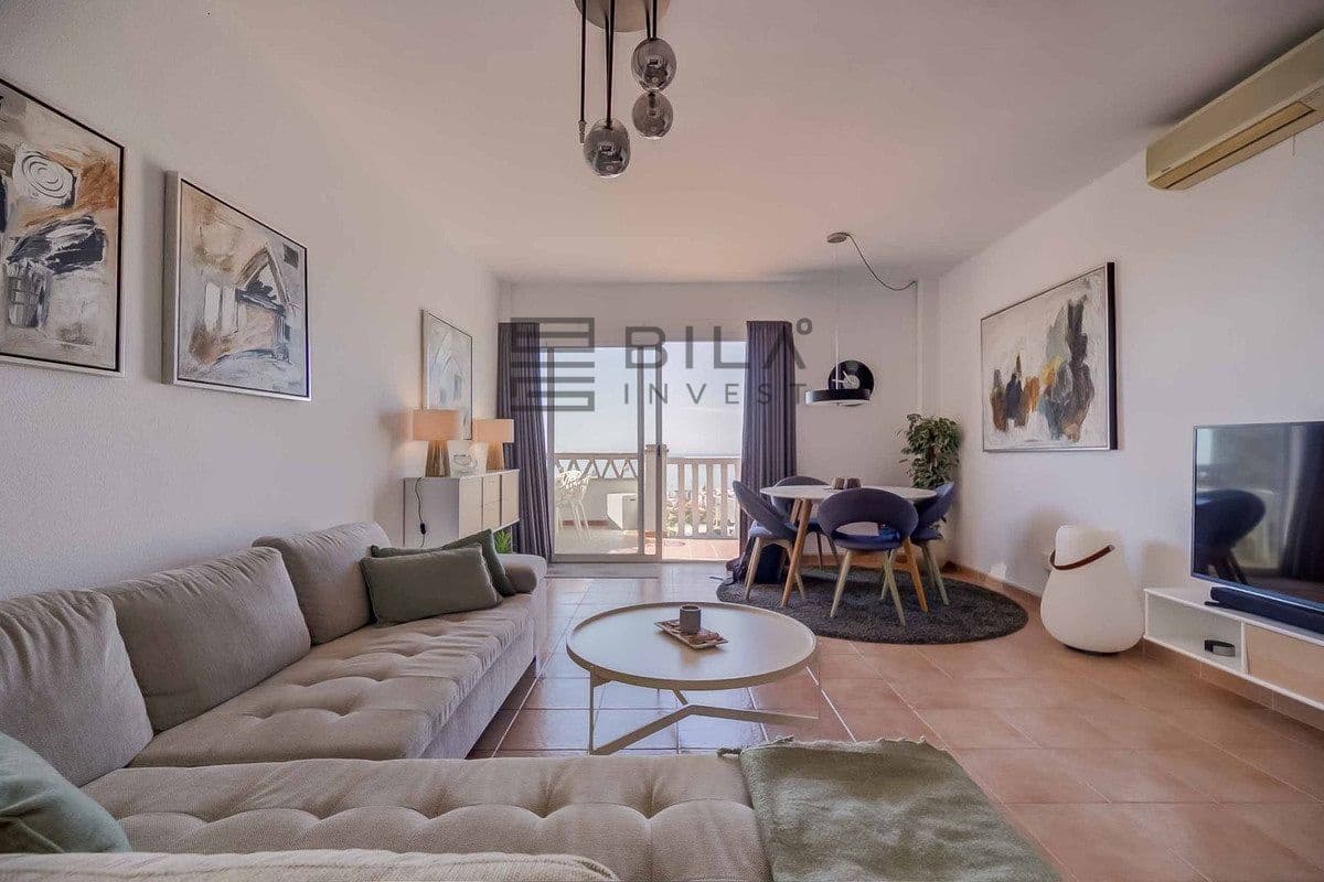 2 slaapkamer Penthouse te koop in Fuengirola met zwembad - € 549.000 (Ref: 9826737)