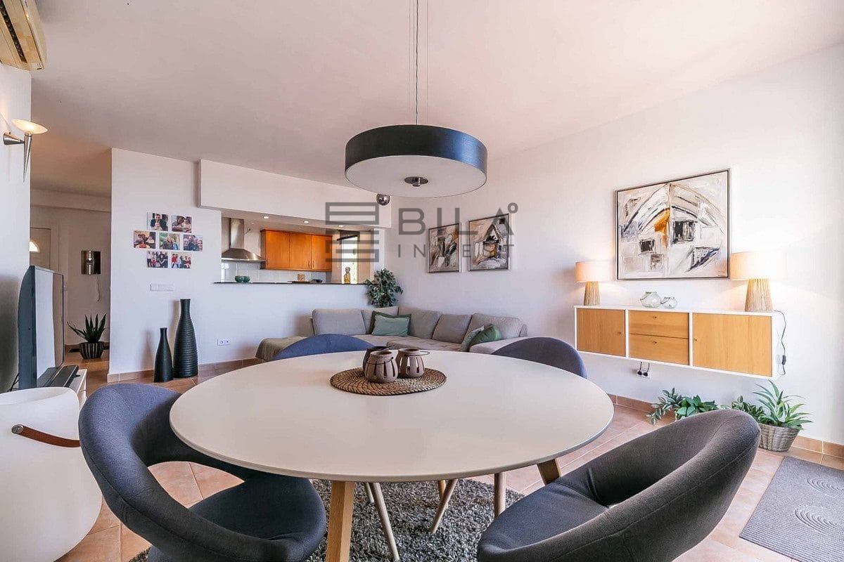 2 slaapkamer Penthouse te koop in Fuengirola met zwembad - € 549.000 (Ref: 9826737)