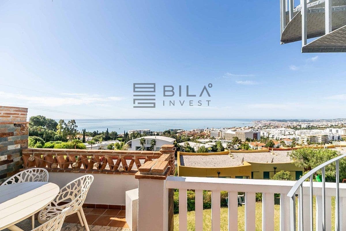 2 slaapkamer Penthouse te koop in Fuengirola met zwembad - € 549.000 (Ref: 9826737)