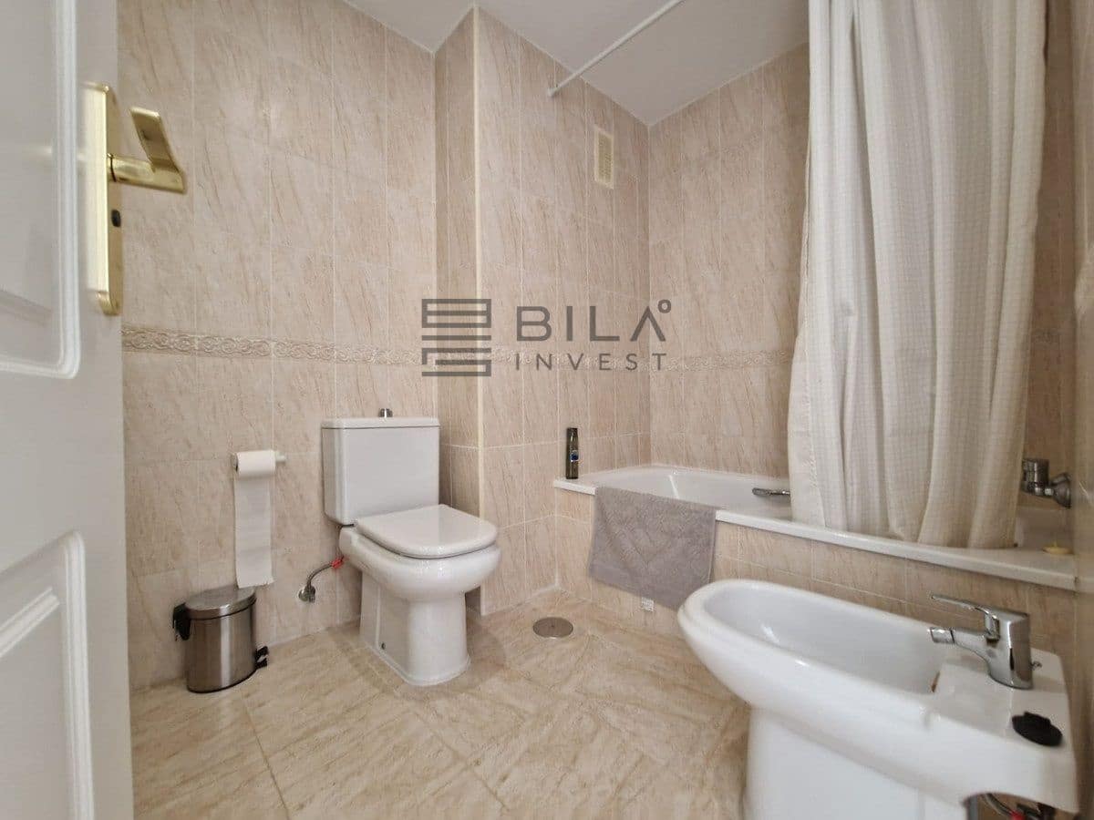2 bedroom Flat for sale in Calahonda with pool garage - € 339,000 (Ref: 9826738)