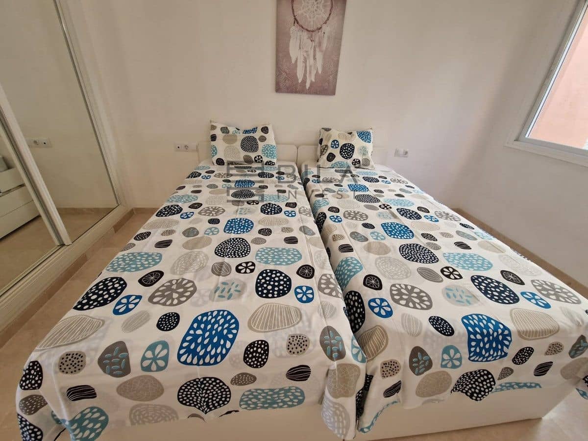 2 bedroom Flat for sale in Calahonda with pool garage - € 339,000 (Ref: 9826738)