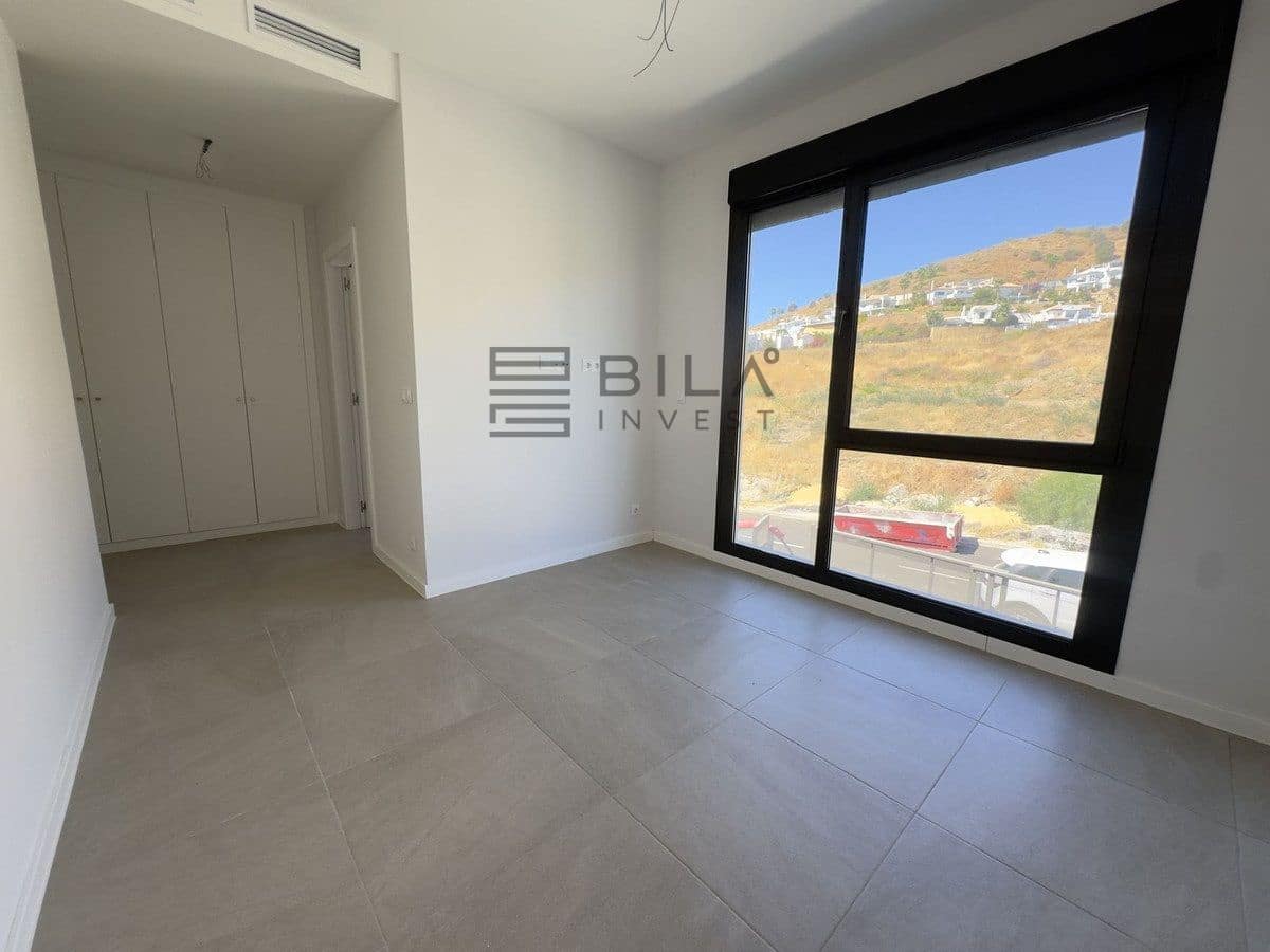 3 quarto Casa em Banda para venda em Riviera del Sol com piscina - 575 000 € (Ref: 9826739)