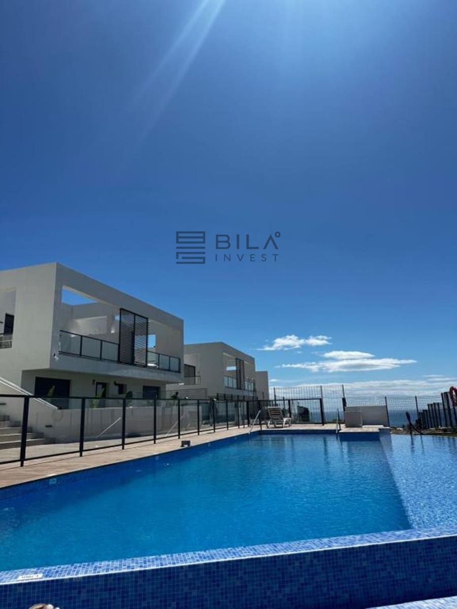 3 quarto Casa em Banda para venda em Riviera del Sol com piscina - 575 000 € (Ref: 9826739)