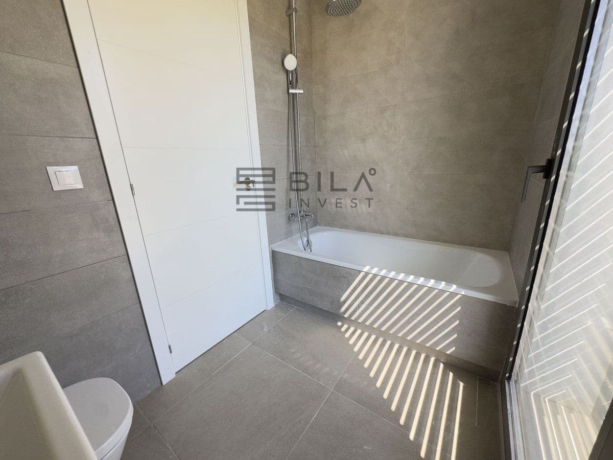 3 quarto Casa em Banda para venda em Riviera del Sol com piscina - 575 000 € (Ref: 9826739)