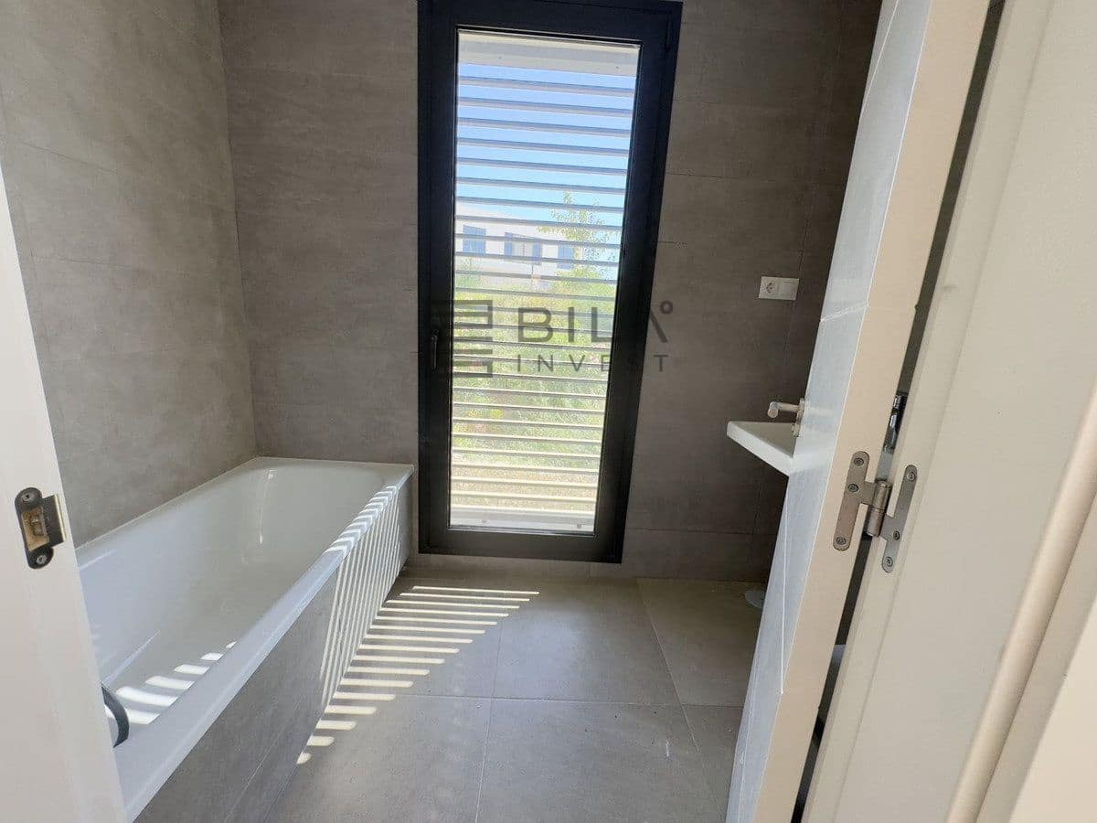 3 quarto Casa em Banda para venda em Riviera del Sol com piscina - 575 000 € (Ref: 9826739)