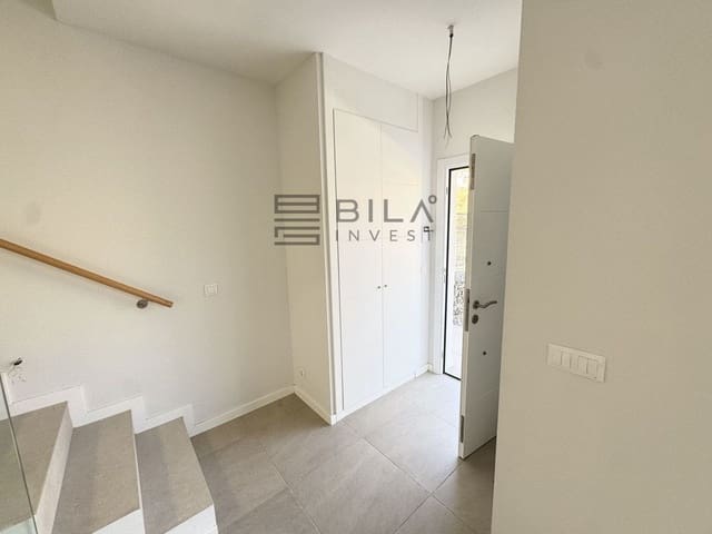 3 soveværelse Byhus til salg i Riviera del Sol, Mijas med swimmingpool - € 575.000 (Ref: 9826739)