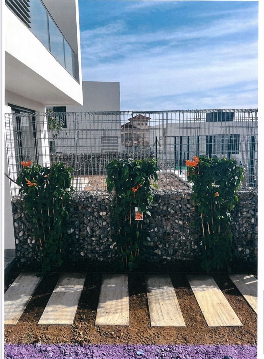 3 quarto Casa em Banda para venda em Riviera del Sol com piscina - 575 000 € (Ref: 9826739)