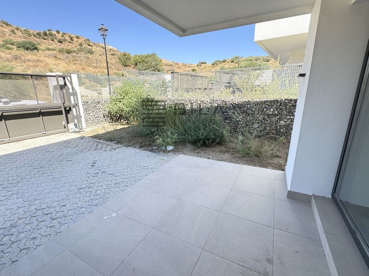 3 quarto Casa em Banda para venda em Riviera del Sol com piscina - 575 000 € (Ref: 9826739)