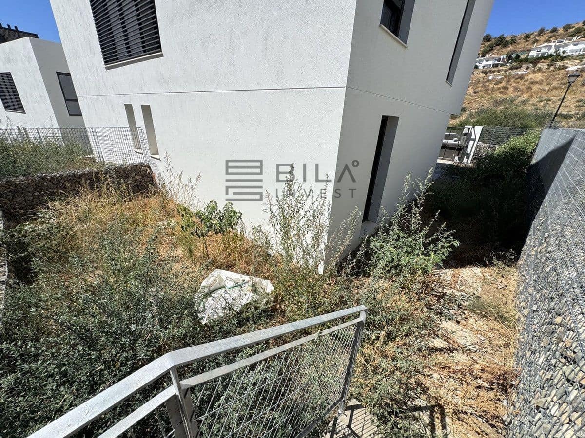 3 quarto Casa em Banda para venda em Riviera del Sol com piscina - 575 000 € (Ref: 9826739)