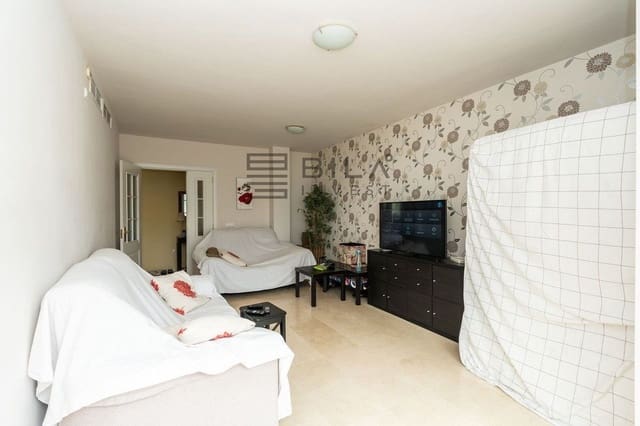 2 slaapkamer Penthouse te koop in Calahonda, Mijas met zwembad - € 395.000 (Ref: 9828209)
