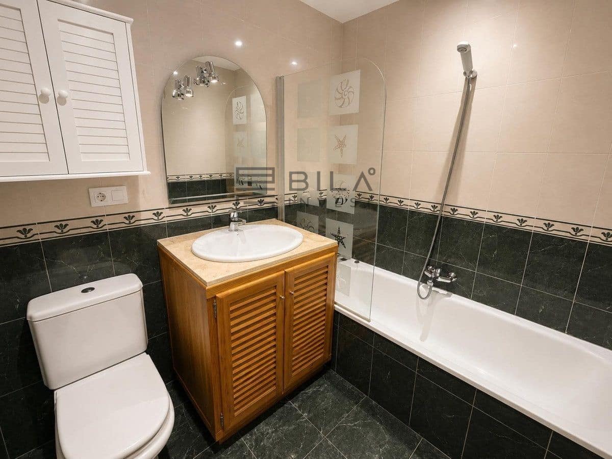 2 slaapkamer Flat te koop in Riviera del Sol met zwembad garage - € 338.000 (Ref: 9828210)