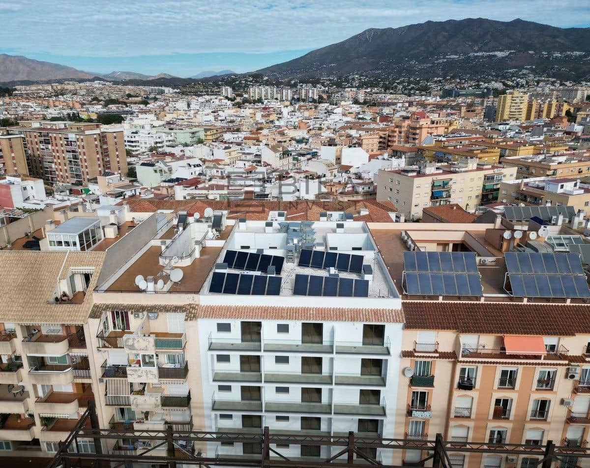 2 chambre Appartement à vendre à Fuengirola avec garage - 275 000 € (Ref: 9828212)