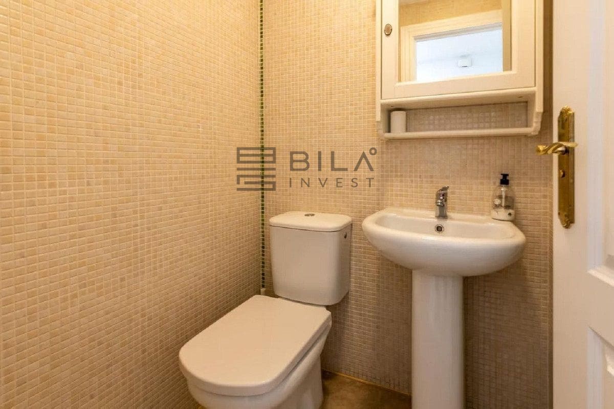 2 soverom Leilighet til salgs i Benalmadena Costa med svømmebasseng garasje - € 450 000 (Ref: 9828213)