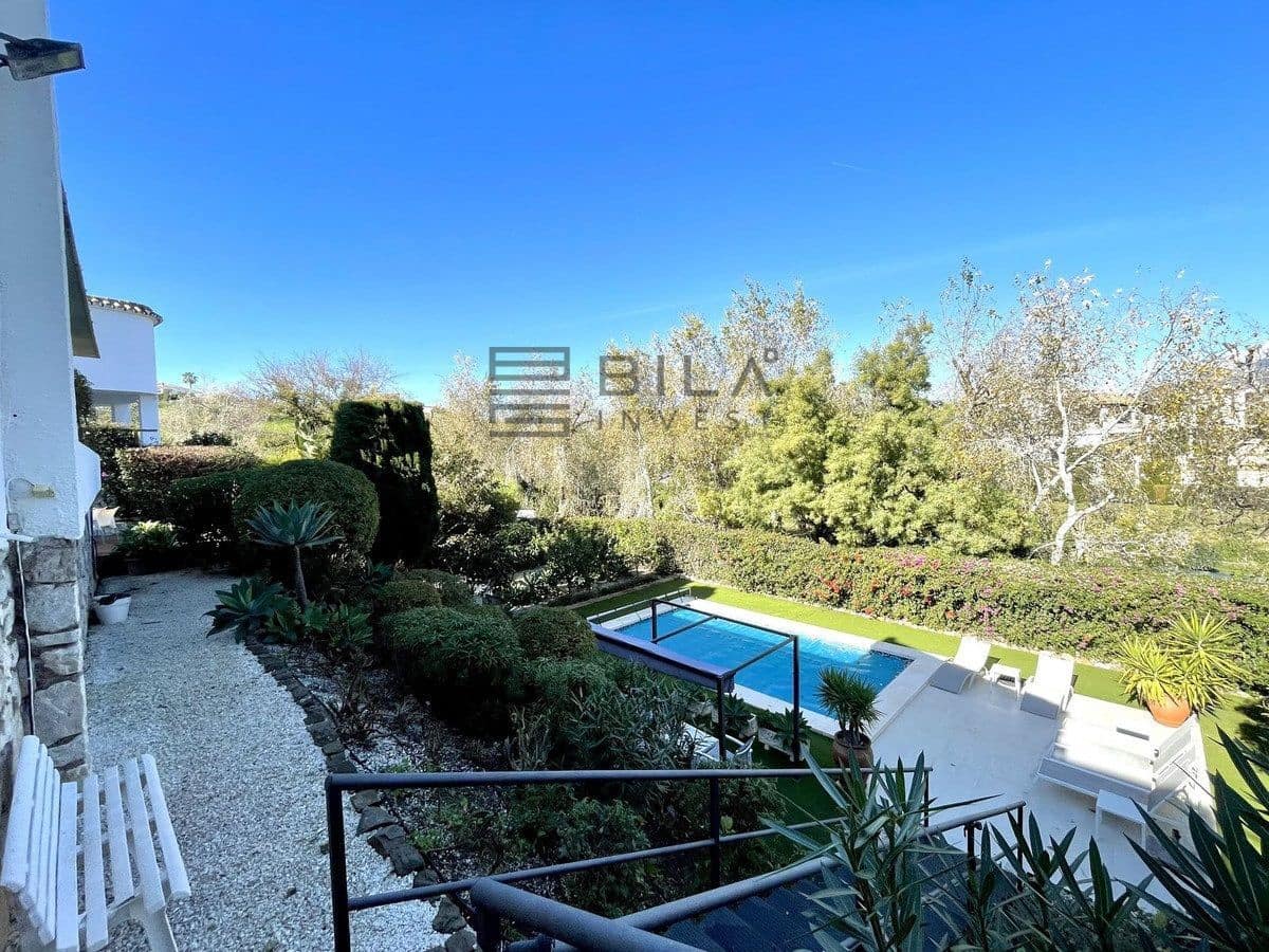 3 bedroom Villa for sale in Cerro del Aguila with pool garage - € 599,000 (Ref: 9828214)