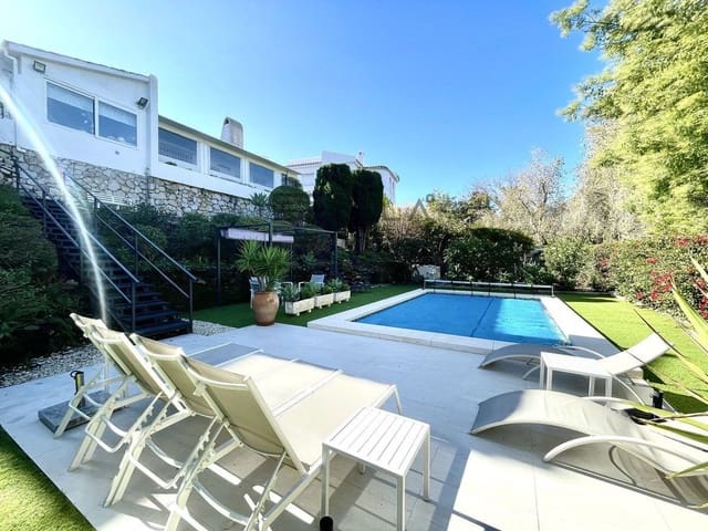 3 soveværelse Villa til salg i Cerro del Aguila, Mijas med swimmingpool garage - € 599.000 (Ref: 9828214)
