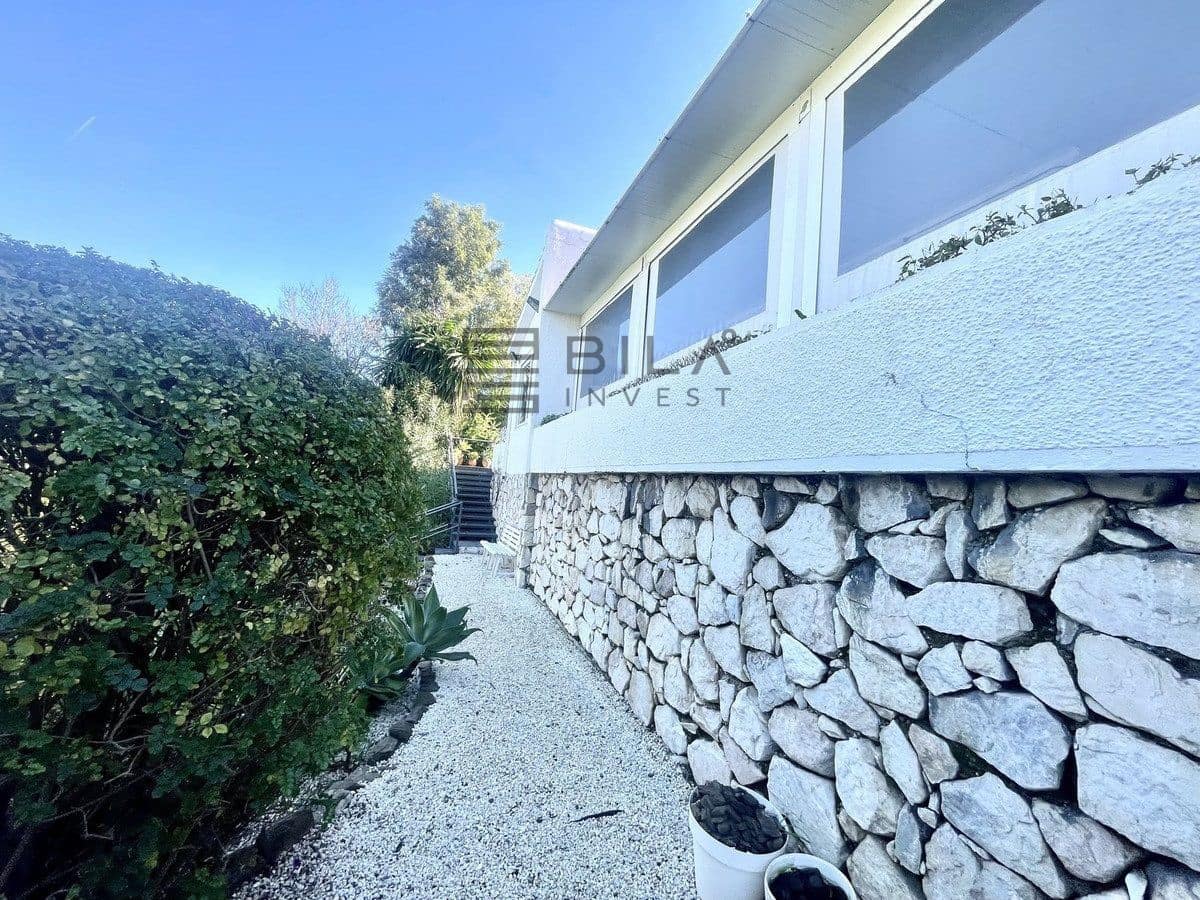 3 bedroom Villa for sale in Cerro del Aguila with pool garage - € 599,000 (Ref: 9828214)