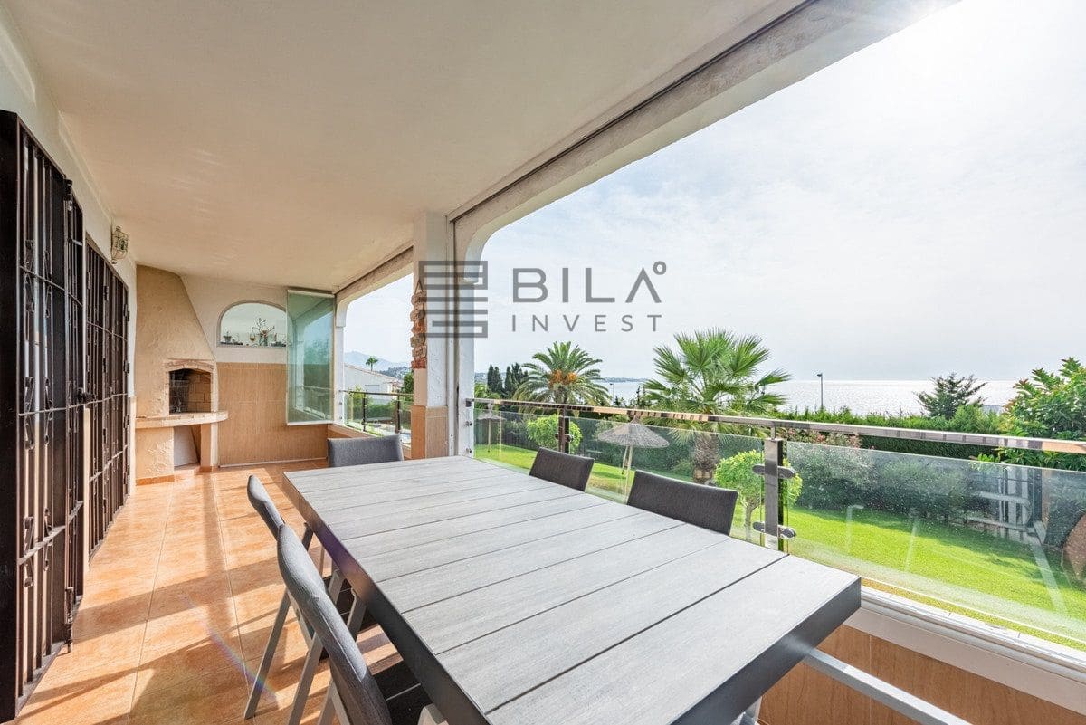 2 soverom Leilighet til salgs i La Cala de Mijas med svømmebasseng - € 349 000 (Ref: 9828215)