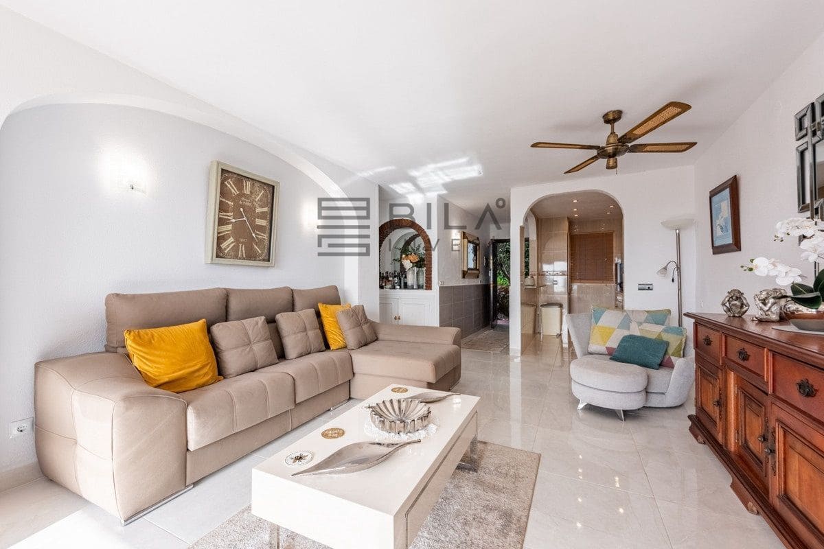 2 soverom Leilighet til salgs i La Cala de Mijas med svømmebasseng - € 349 000 (Ref: 9828215)