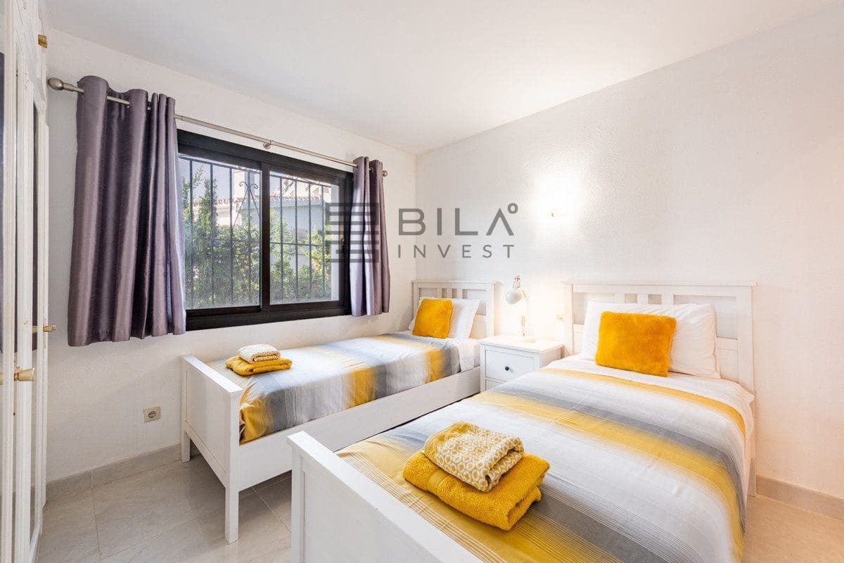 2 soverom Leilighet til salgs i La Cala de Mijas med svømmebasseng - € 349 000 (Ref: 9828215)