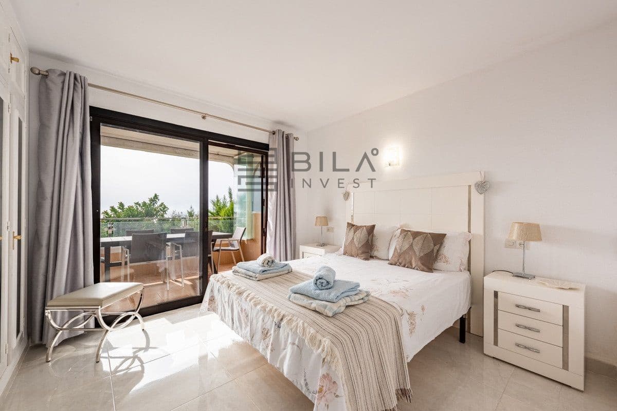 2 soverom Leilighet til salgs i La Cala de Mijas med svømmebasseng - € 349 000 (Ref: 9828215)
