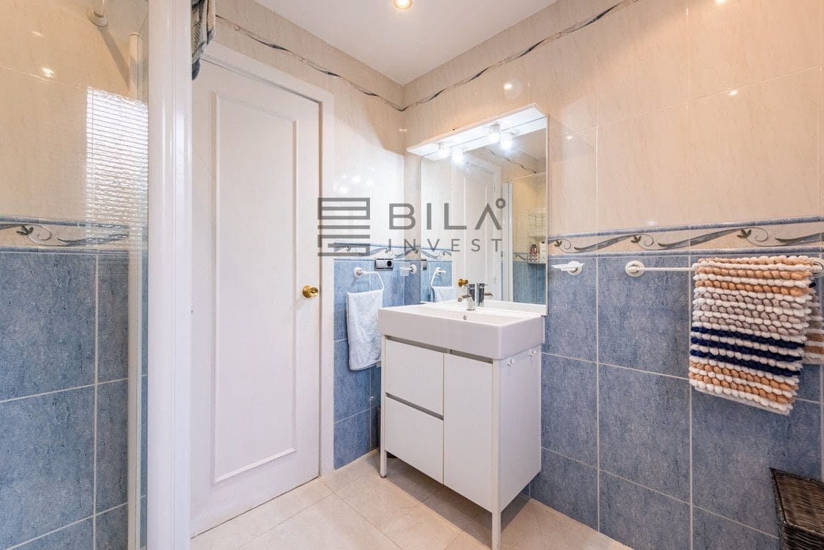 2 soverom Leilighet til salgs i La Cala de Mijas med svømmebasseng - € 349 000 (Ref: 9828215)