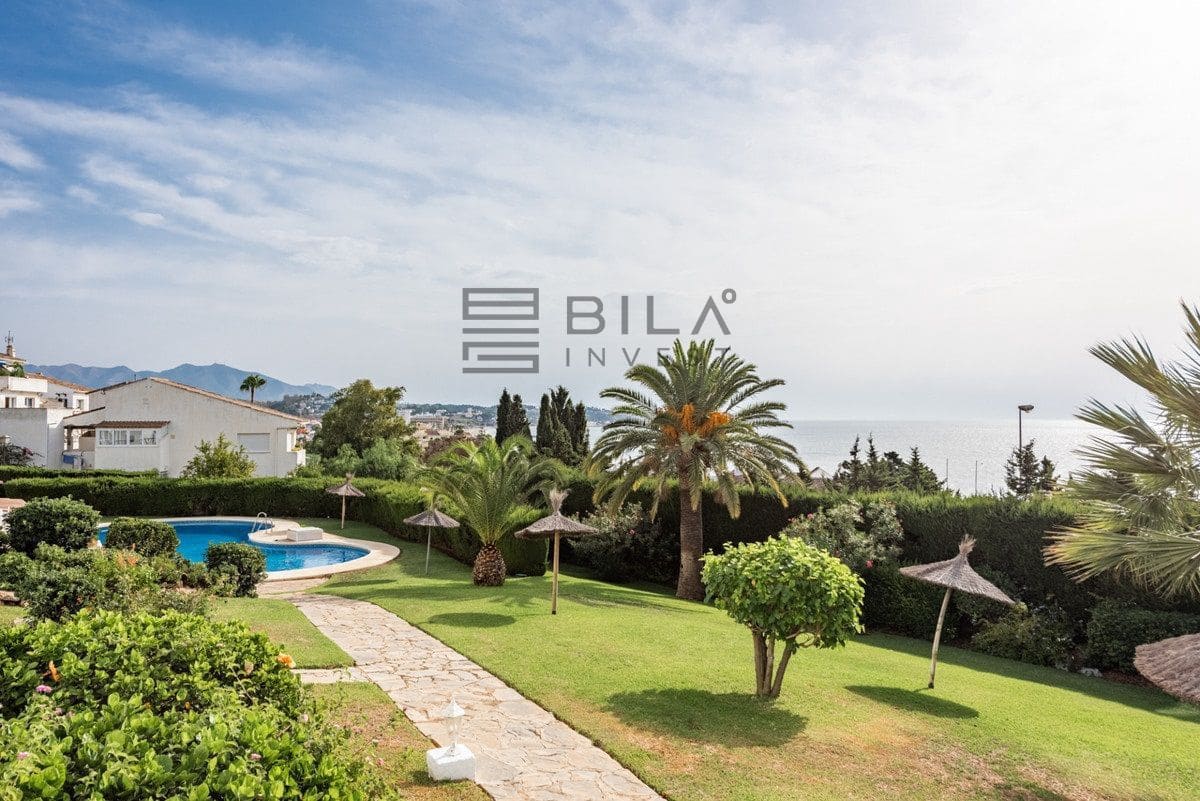 2 soverom Leilighet til salgs i La Cala de Mijas med svømmebasseng - € 349 000 (Ref: 9828215)