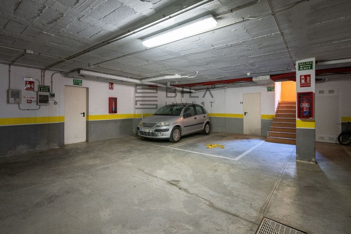 3 slaapkamer Penthouse te koop in Riviera del Sol met zwembad - € 395.000 (Ref: 9830221)