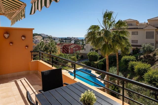 3 slaapkamer Penthouse te koop in Riviera del Sol, Mijas met zwembad - € 395.000 (Ref: 9830221)